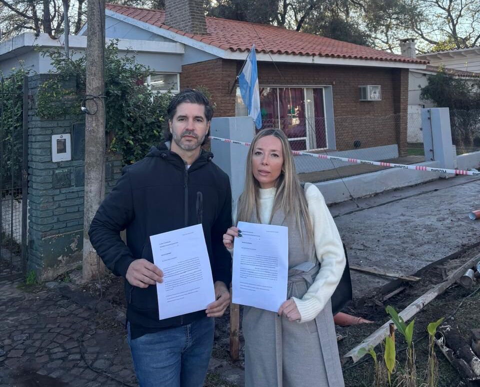 Vicky San Juan: "En vez de usarla para dar agua potable, el Municipio tira basura en la planta de Funes City"